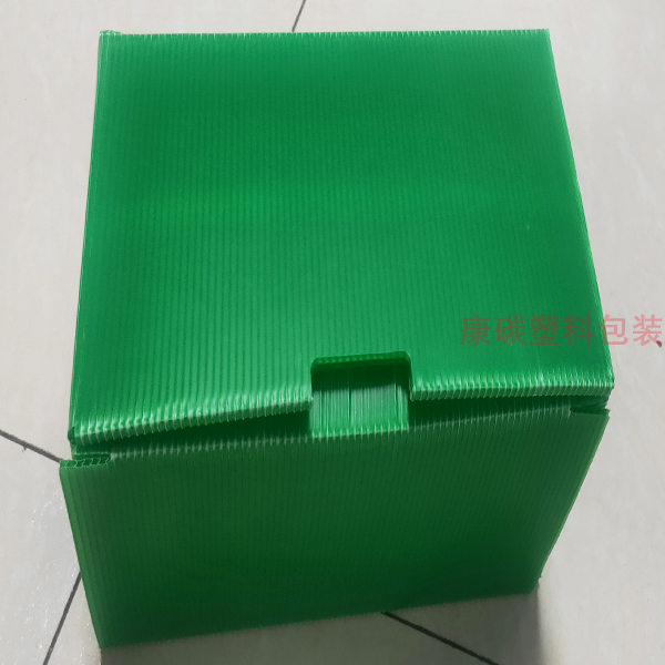 快遞箱.jpg